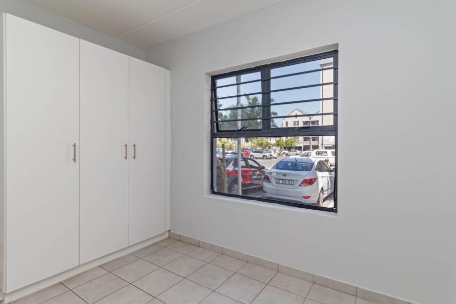 To Let 2 Bedroom Property for Rent in Parklands Western Cape